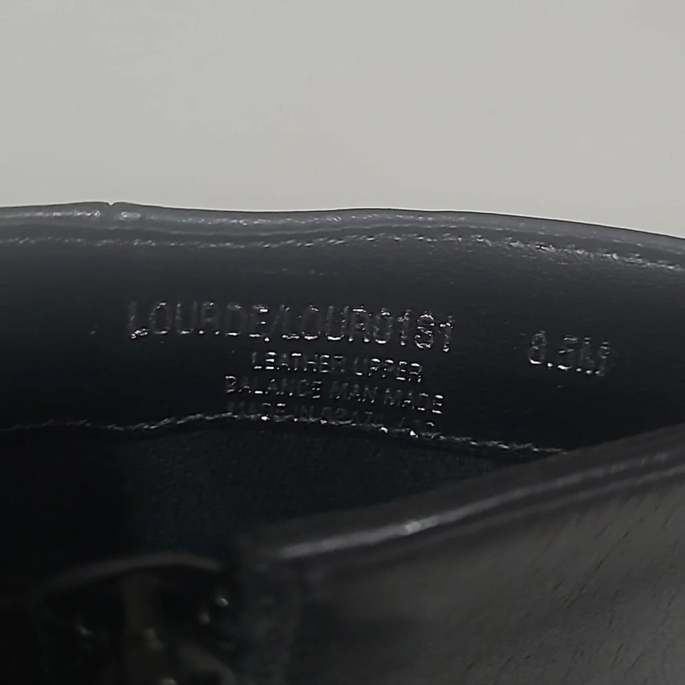 Elegant Black Women's Boots - Picture 2 of 9